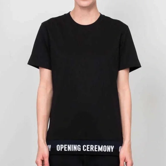 OpeningCeremonyロゴトップス Opening Ceremony ロゴ Tシャツ | ブラック | FARFETCH JP